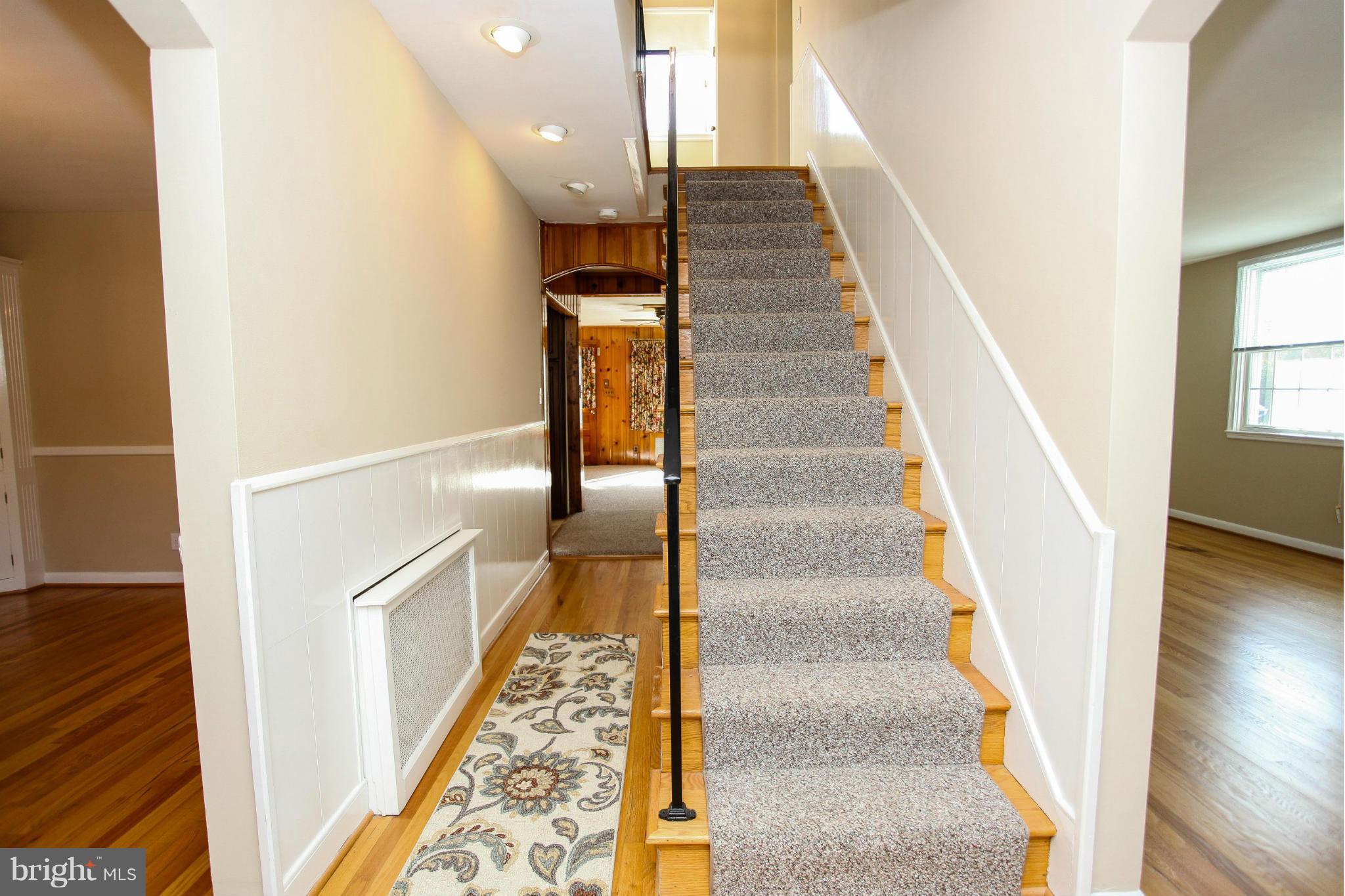 1707 Frederick Road Catonsville, MD 21228 - Photo 16 of 30 Center Hall open to first floor