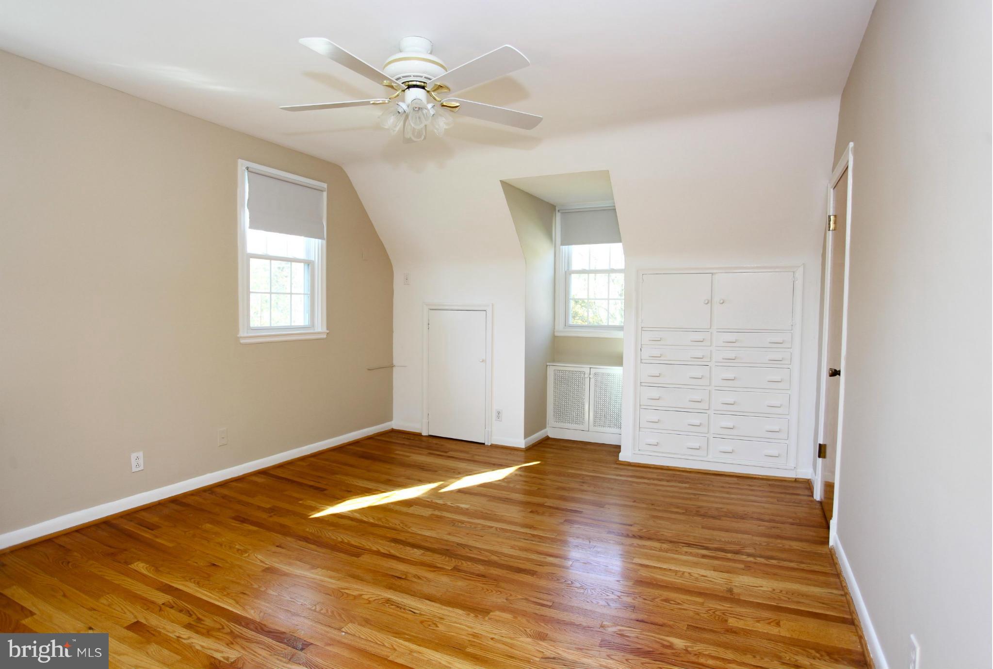 1707 Frederick Road Catonsville, MD 21228 - Photo 17 of 30 Master with gleaming hardwood floors