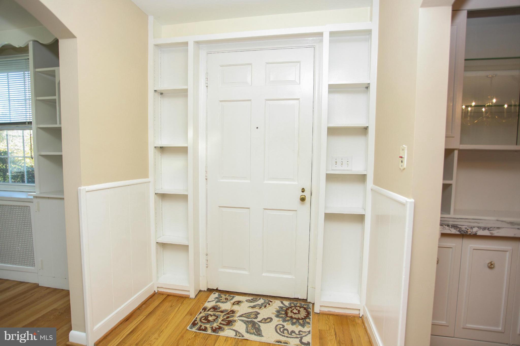 1707 Frederick Road Catonsville, MD 21228 - Photo 3 of 30 Center Hall
