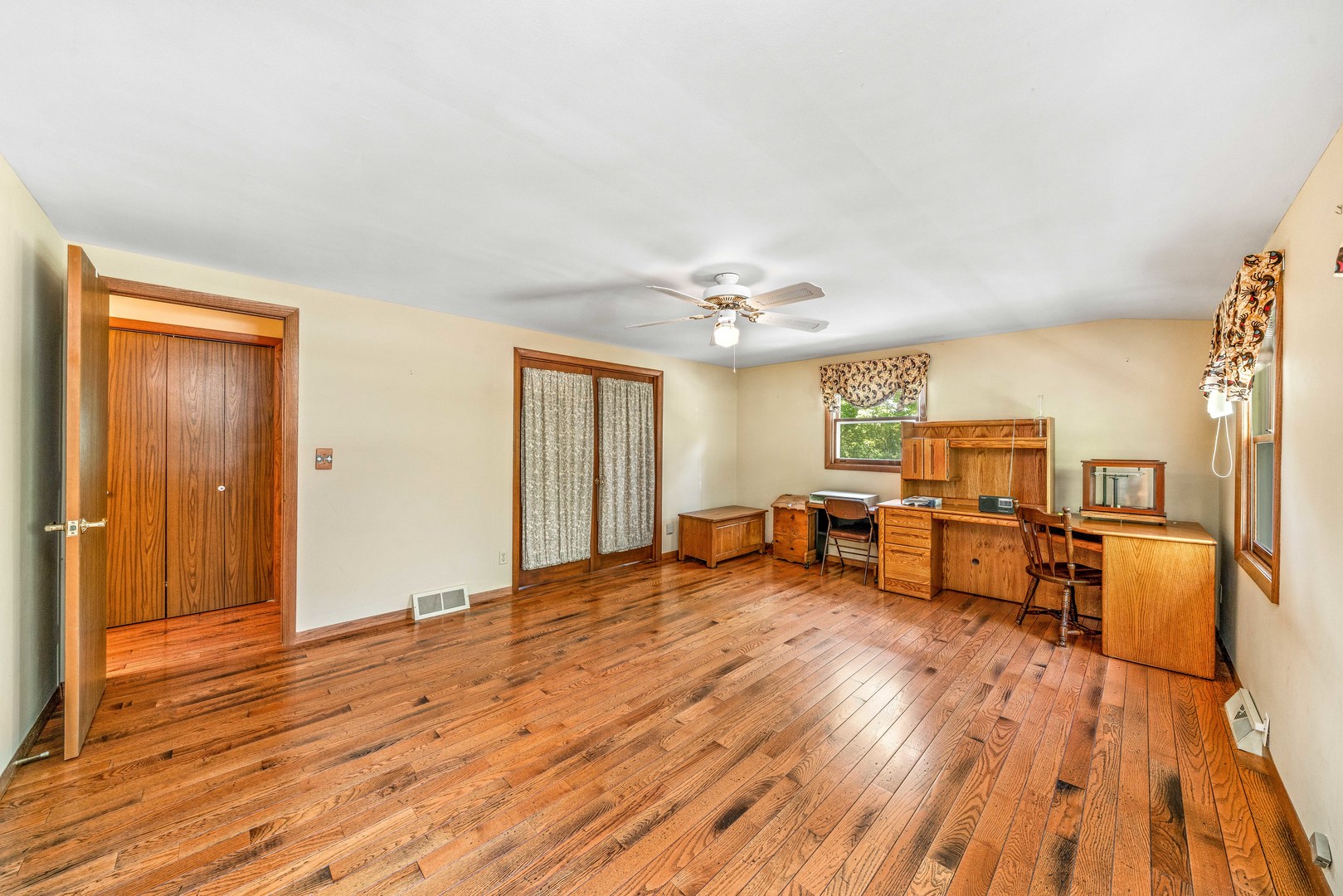 2012 North 3650th Road Serena, IL 60549 - Photo 13 of 55 a view of a room with wooden floor and furniture