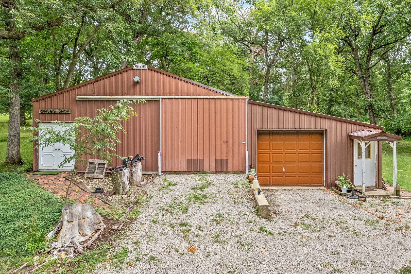 2012 North 3650th Road Serena, IL 60549 - Photo 19 of 55 a view of a house with backyard and sitting area