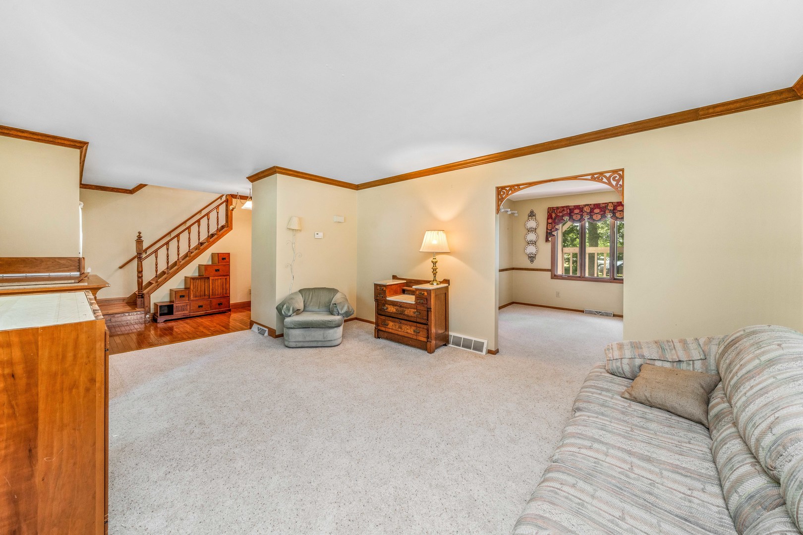 2012 North 3650th Road Serena, IL 60549 - Photo 9 of 55 a living room with furniture and a couch