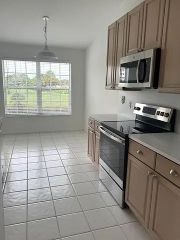 $3,500 | 17061 Emile Street, Unit 8, Boca Raton, FL 33487