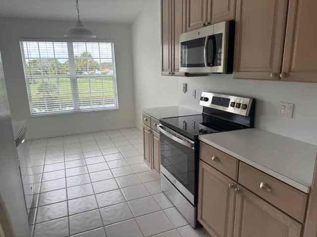 $3,500 | 17061 Emile Street, Unit 8, Boca Raton, FL 33487