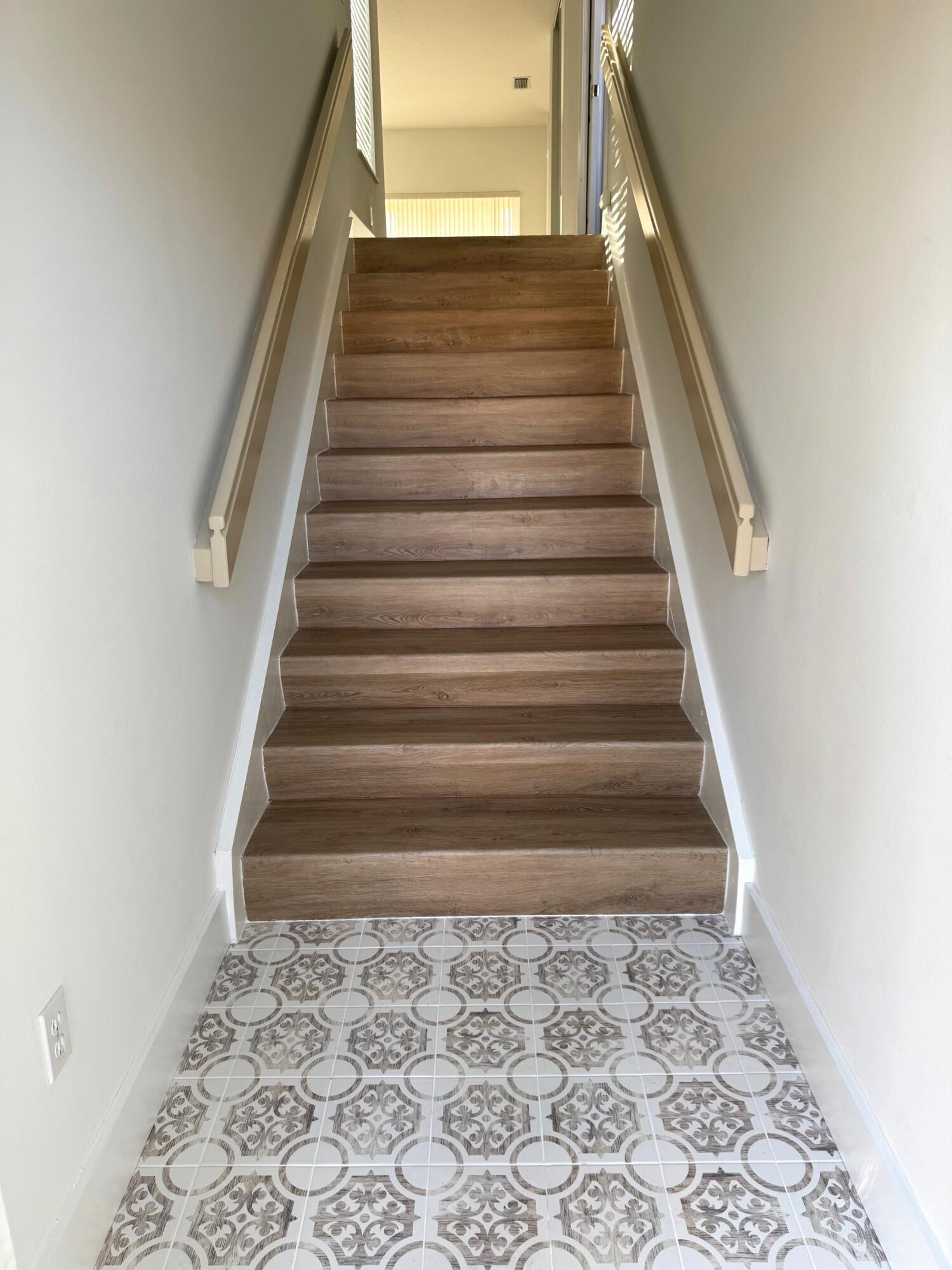 17061 Emile Street, Unit 8 Boca Raton, FL 33487 - Photo 20 of 31 Entrance