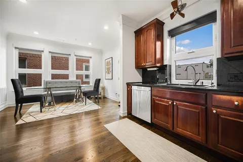 $795,000 | 4415 Holland Avenue, Unit D, Dallas, TX 75219