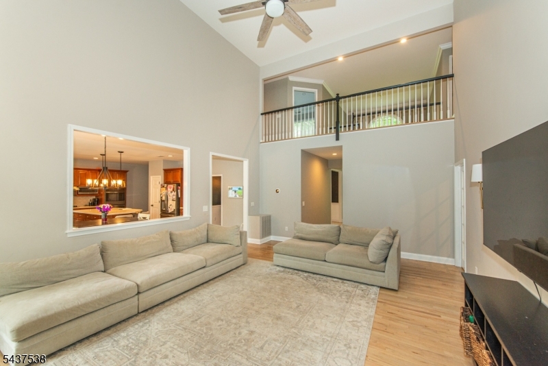 18 Stoneybrook Road Long Valley, NJ 07853 - Photo 12 of 49