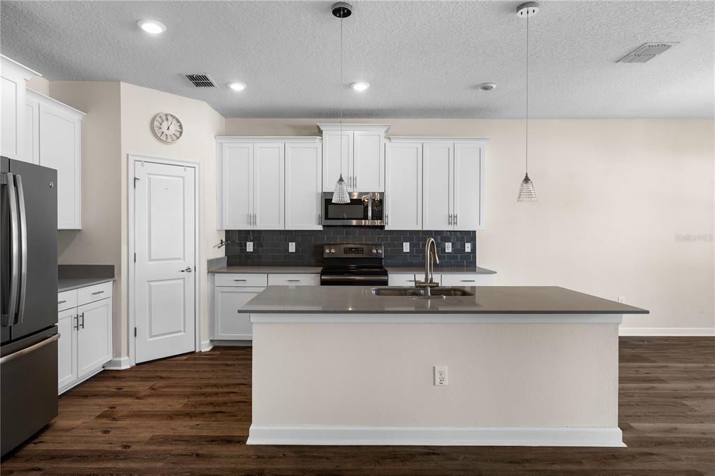 4501 Sequel Road Kissimmee, FL 34746 - Photo 8 of 46