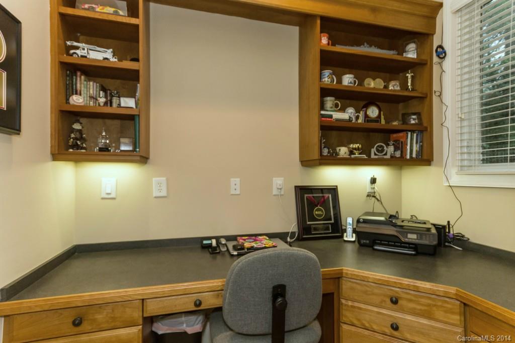 3908 Channel Point Lane Denver, NC 28037 - Photo 11 of 24 Gallery Image 11