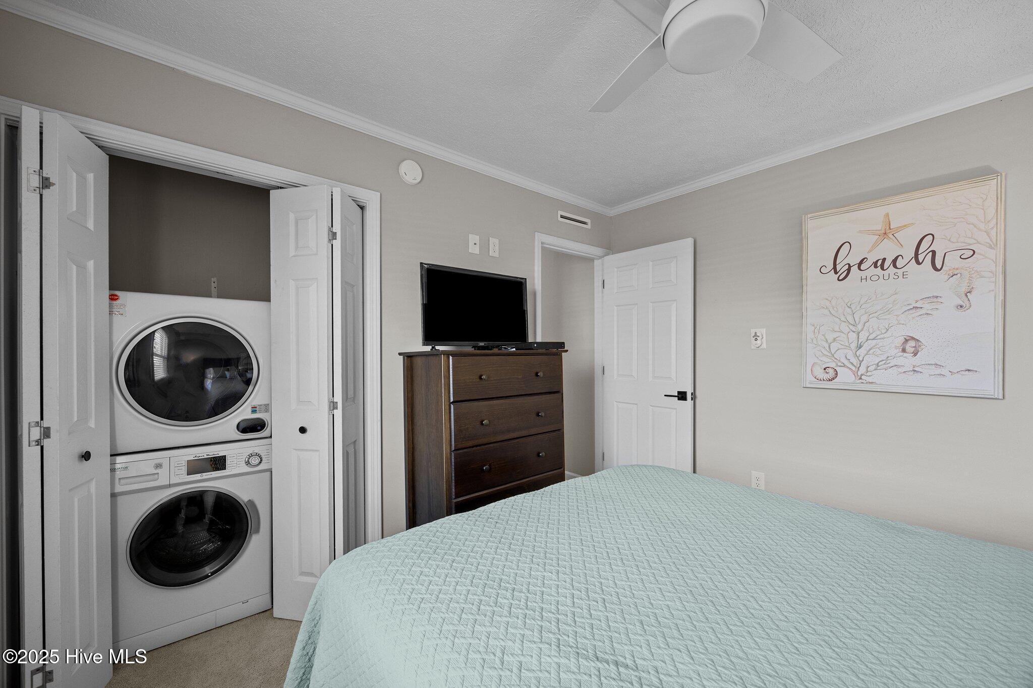 2196 New River Inlet Road, Unit 261 North Topsail Beach, NC 28460 - Photo 17 of 35 Guest Bedroom