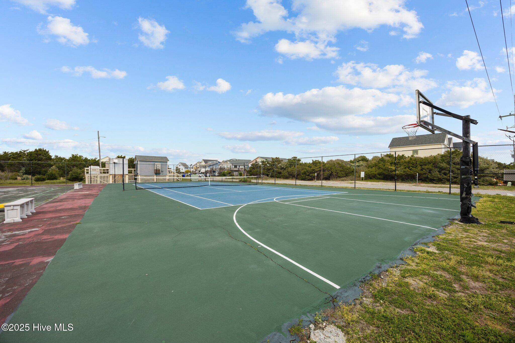 2196 New River Inlet Road, Unit 261 North Topsail Beach, NC 28460 - Photo 27 of 35 Basketball Court