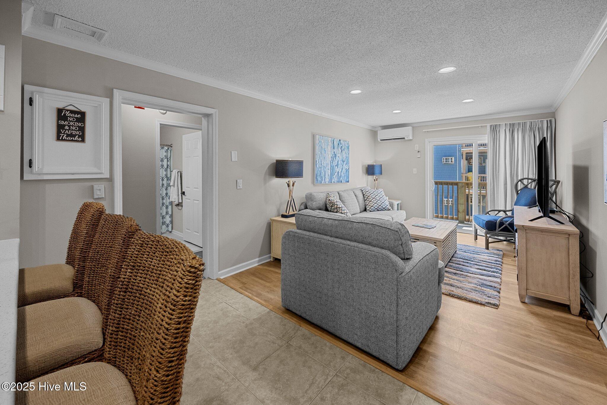 2196 New River Inlet Road, Unit 261 North Topsail Beach, NC 28460 - Photo 6 of 35 Living Room