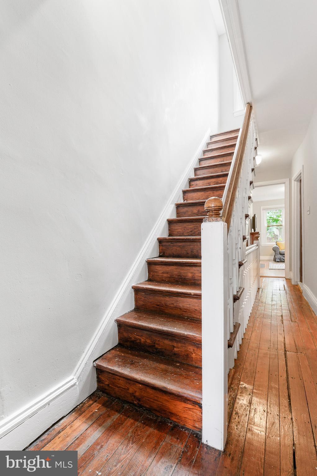 4248 Regent Square Philadelphia, PA 19104 - Photo 25 of 32 a view of entryway