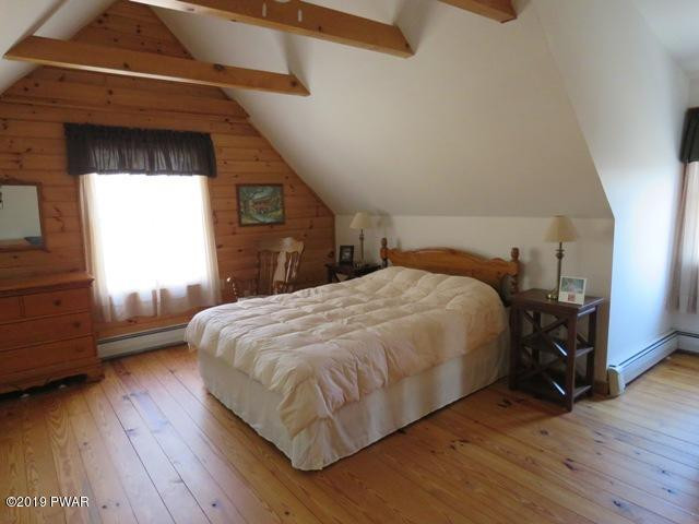 134 Deer Run Road Hawley, PA 18428 - Photo 17 of 42 IMG_1305