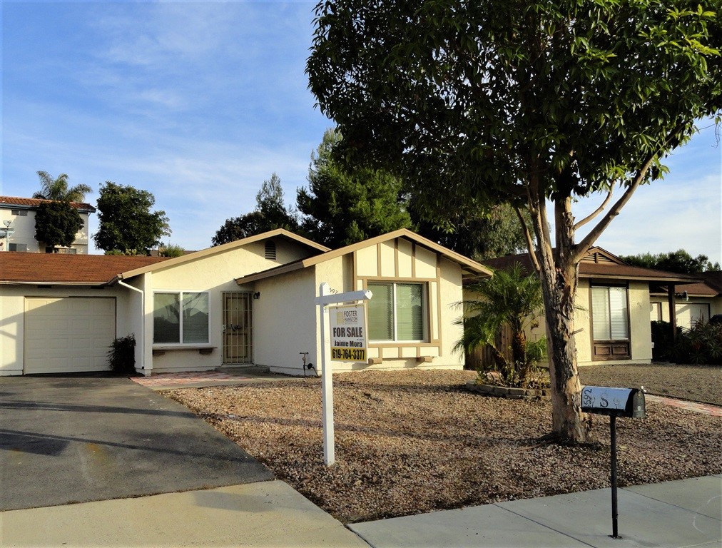 4592 Sunrise Ridge Oceanside, CA 92056 - Photo 2 of 15