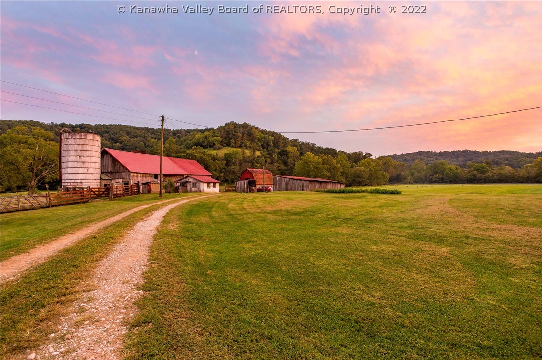 194 Plum Orchard Road Ripley, WV 25271 - Photo 22 of 42 Gallery Image 22