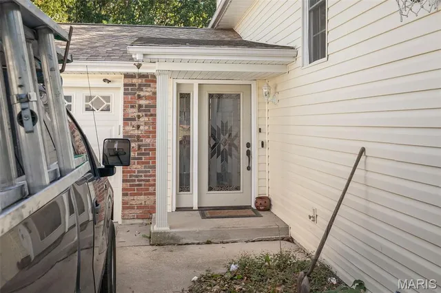 $450,000 | 502 Hunter Chaise Drive, Wentzville, MO 63385