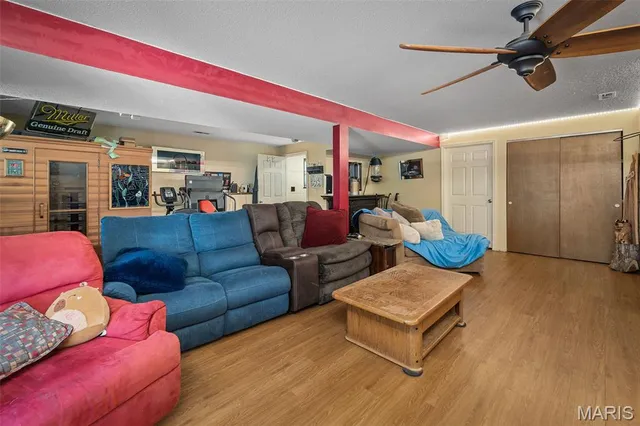 $450,000 | 502 Hunter Chaise Drive, Wentzville, MO 63385