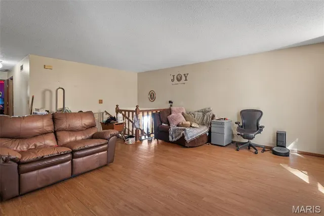 $450,000 | 502 Hunter Chaise Drive, Wentzville, MO 63385