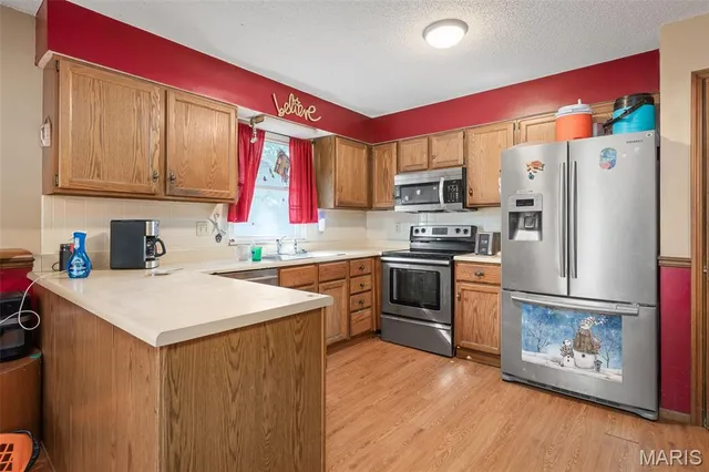 $450,000 | 502 Hunter Chaise Drive, Wentzville, MO 63385