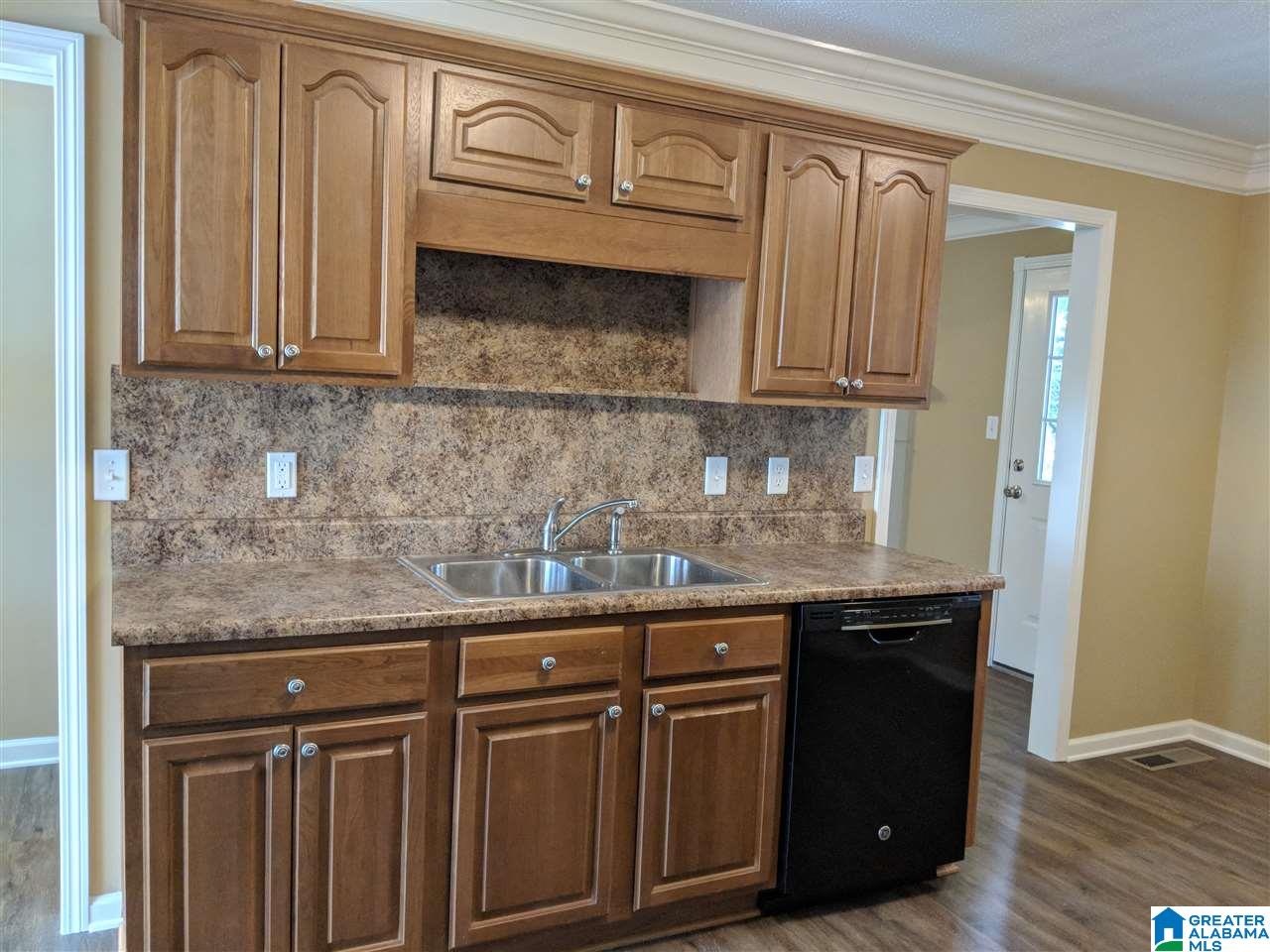478 South Hillcrest Road Odenville, AL 35120 - Photo 10 of 26
