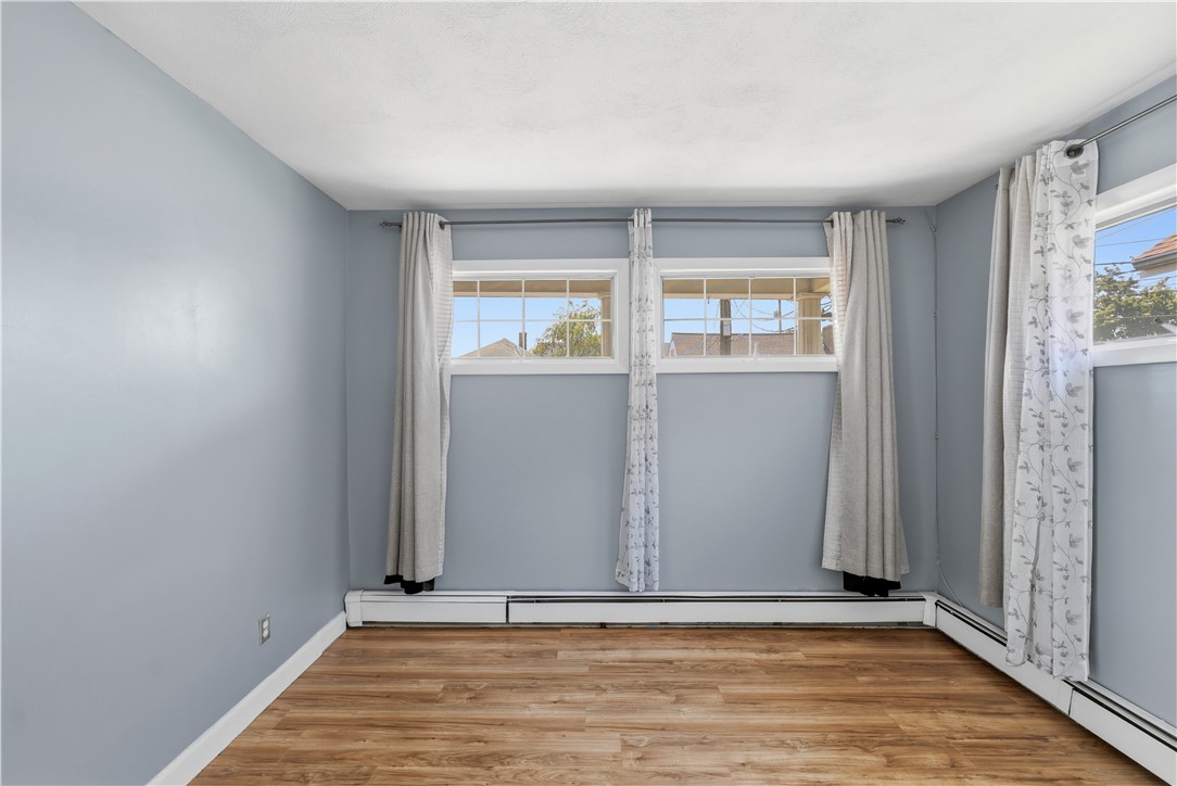 116 Warwick Road Pawtucket, RI 02861 - Photo 13 of 42