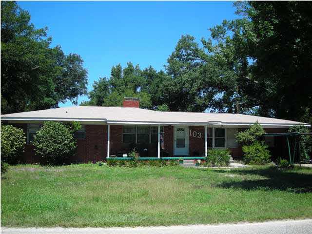 103 Brandywine Road Pensacola, FL 32507 - Photo 1 of 17 FRONT VIEW OF HOME