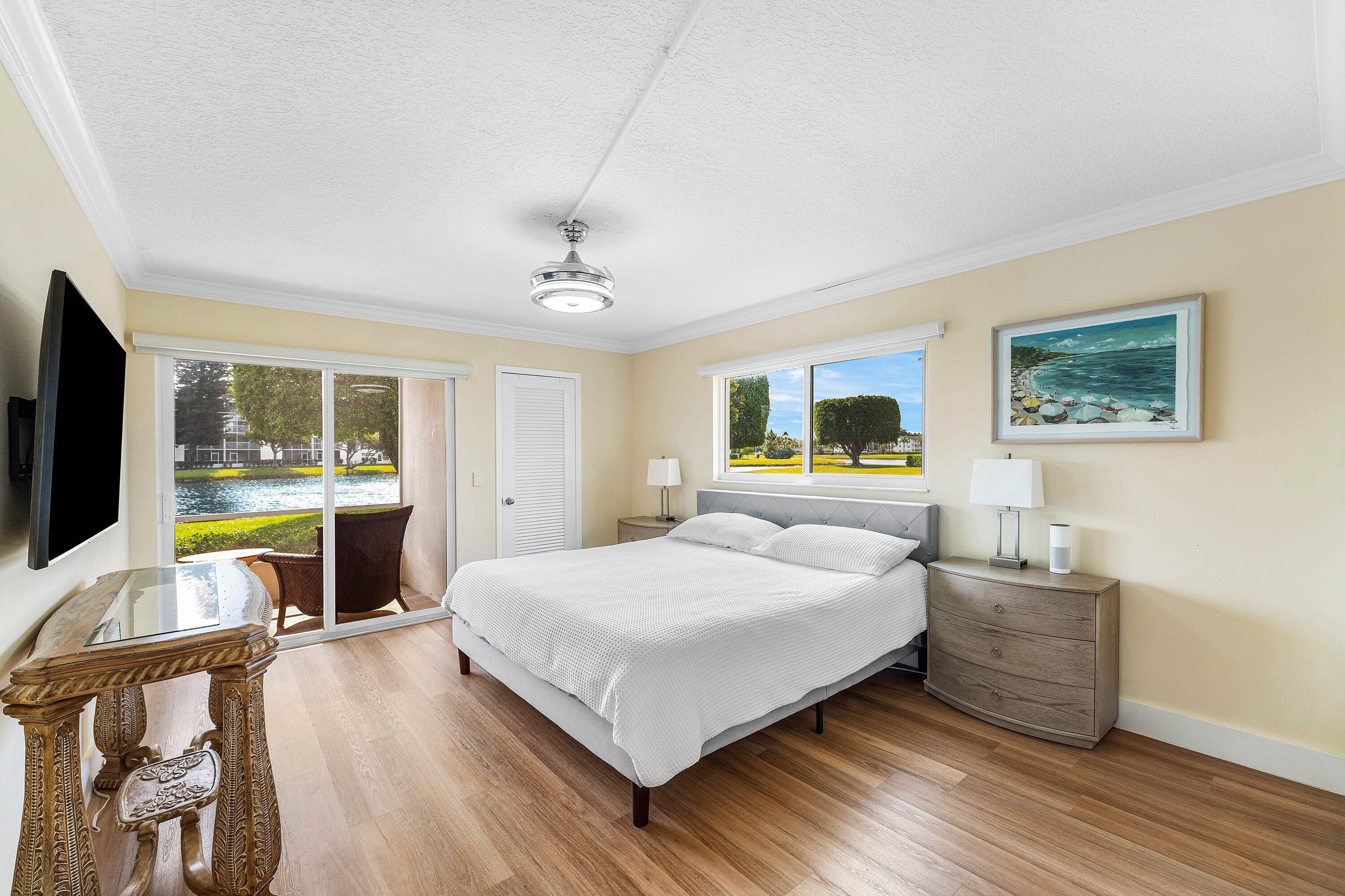 1019 Guildford East Boca Raton, FL 33434 - Photo 23 of 38 022-1019GuildfordEast-BocaRaton-FL-33434