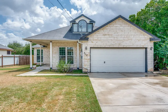 $315,000 | 313 South 6th Street, Kenedy, TX 78119