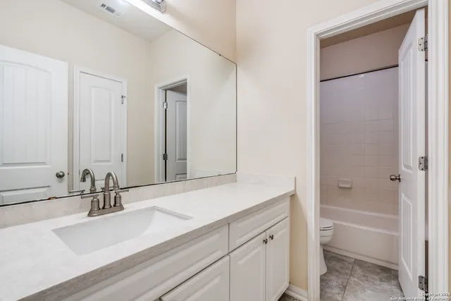 $285,000 | 313 South 6th Street, Kenedy, TX 78119