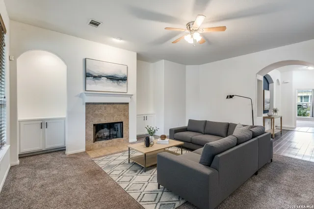 $285,000 | 313 South 6th Street, Kenedy, TX 78119