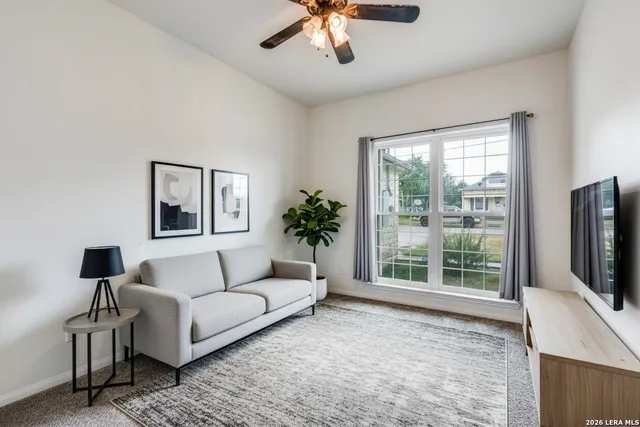 $285,000 | 313 South 6th Street, Kenedy, TX 78119