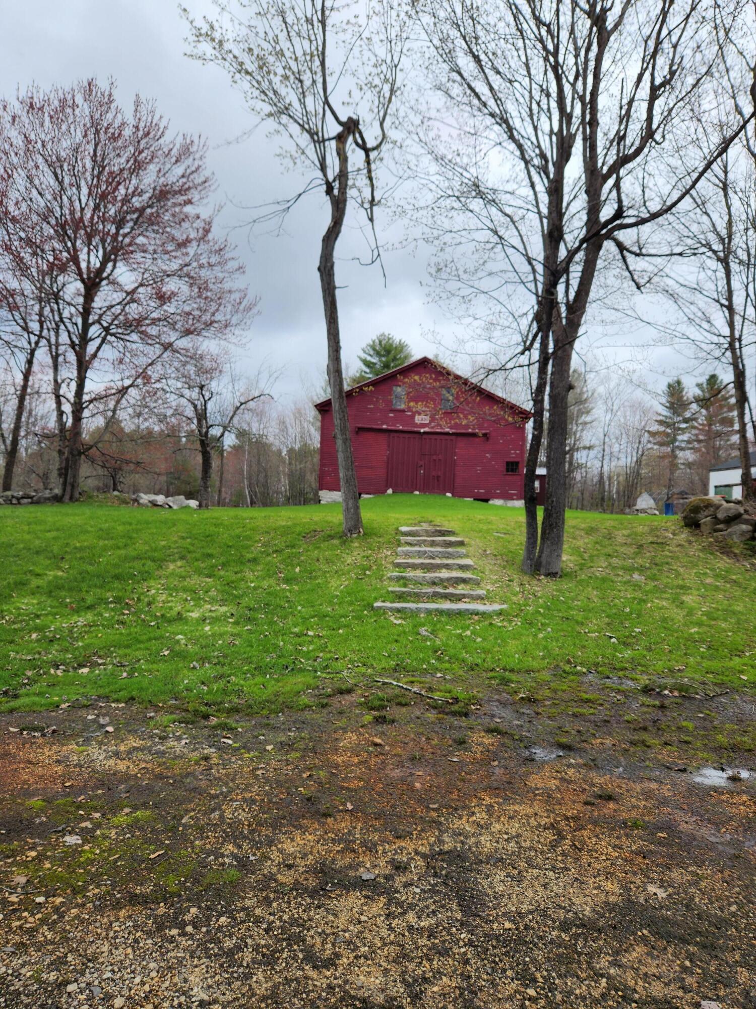 429 Robinson Hill Road Oxford, ME 04270 - Photo 34 of 93 20230427_123823