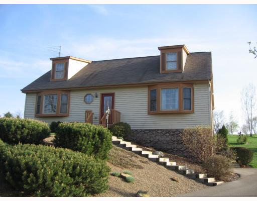 165 Shannon Road Renfrew, PA 16053 - Photo 1 of 12 Exterior Front.