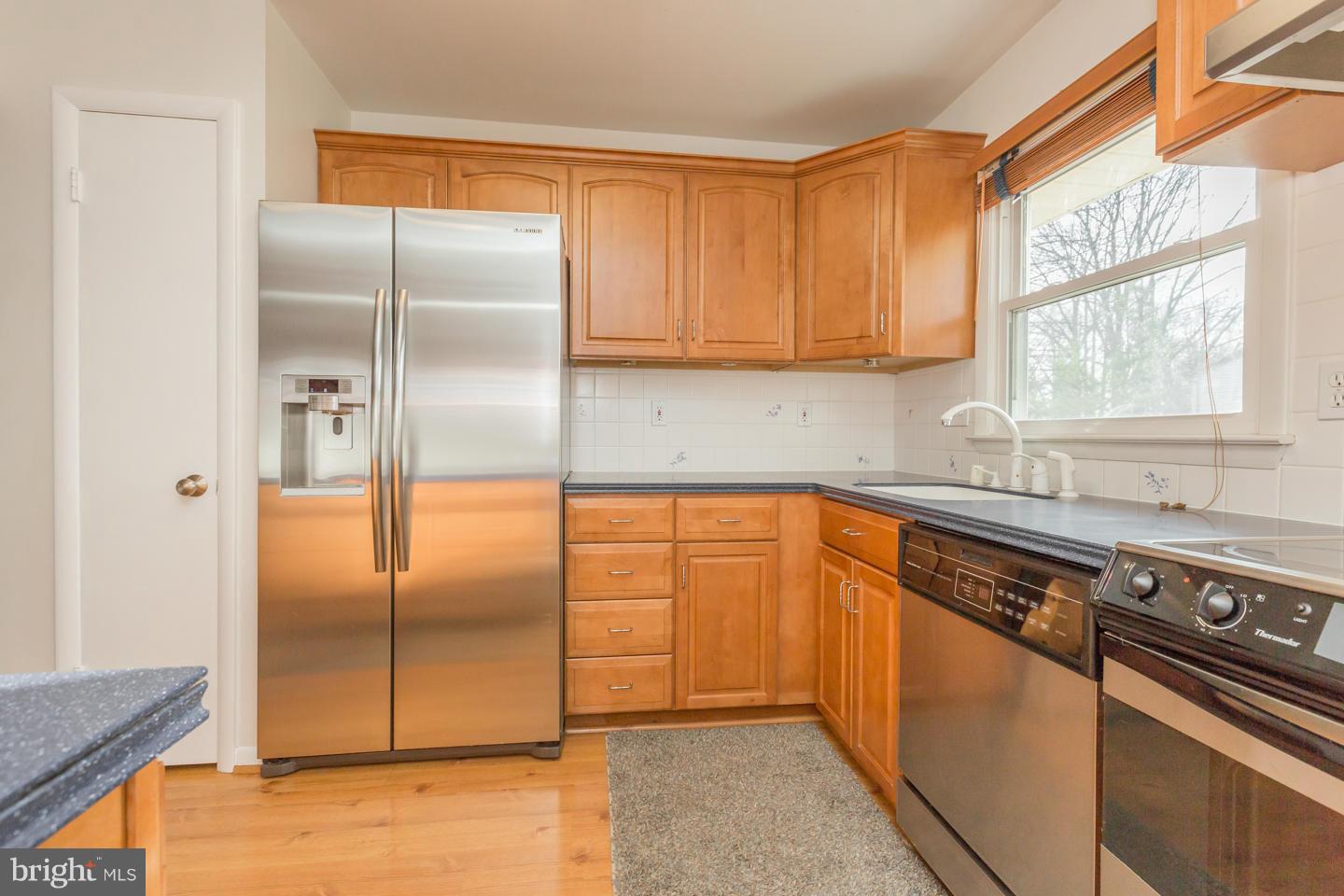 6875 Many Days Columbia, MD 21045 - Photo 14 of 30 Kitchen