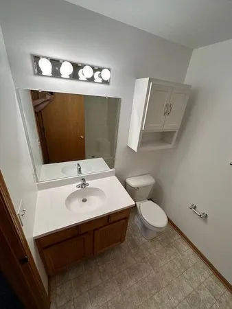 $749,999 | 1441 East Buckwood Court, Unit 1443, Oak Creek, WI 53154