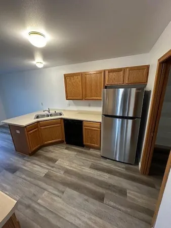 $749,999 | 1441 East Buckwood Court, Unit 1443, Oak Creek, WI 53154