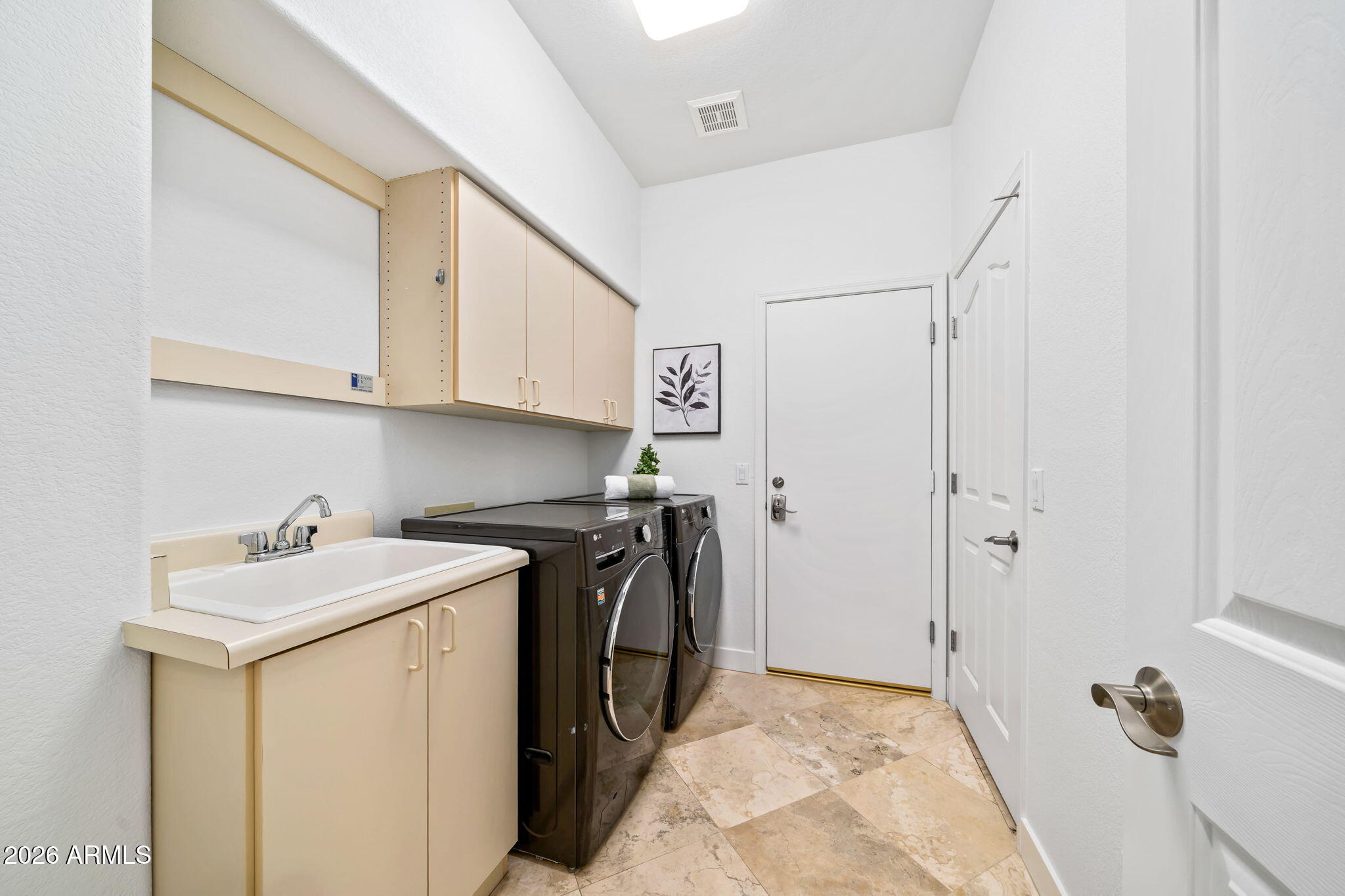 14801 South Foxtail Lane Phoenix, AZ 85048 - Photo 23 of 49 Laundry Room