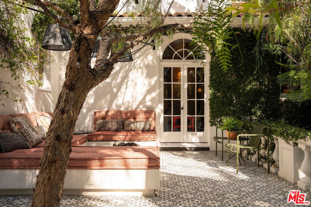 1705 Wellington Road Los Angeles, CA 90019 - Photo 16 of 29
