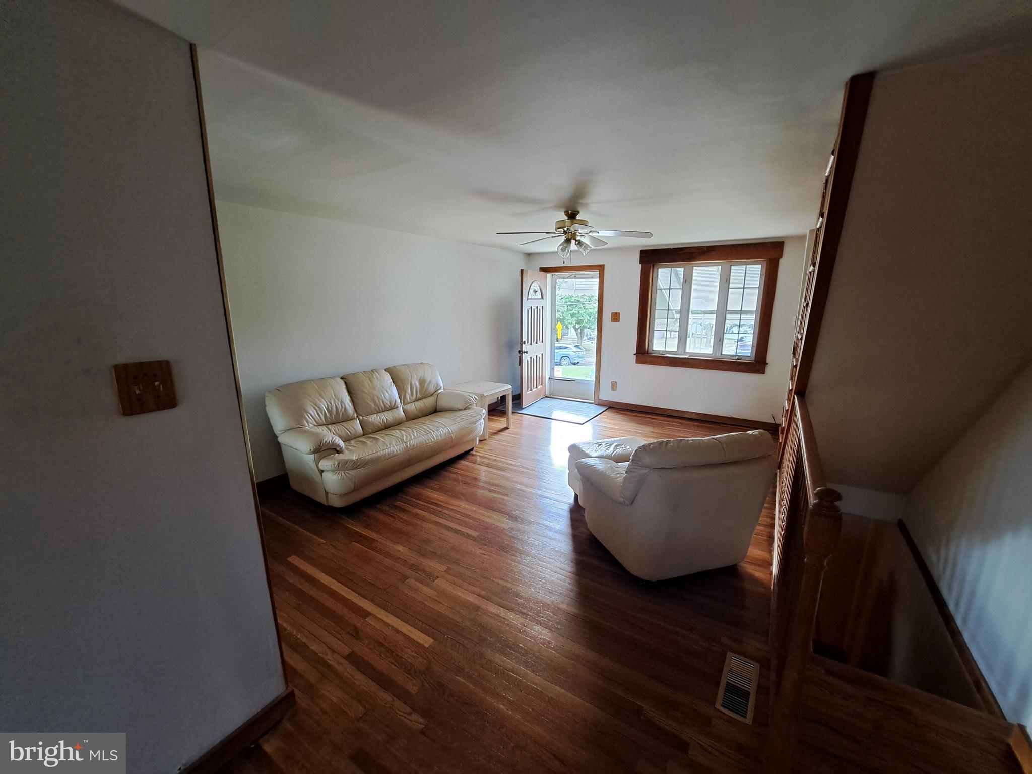 125 Alverstone Road Clifton Heights, PA 19018 - Photo 5 of 22 Gallery Image 5