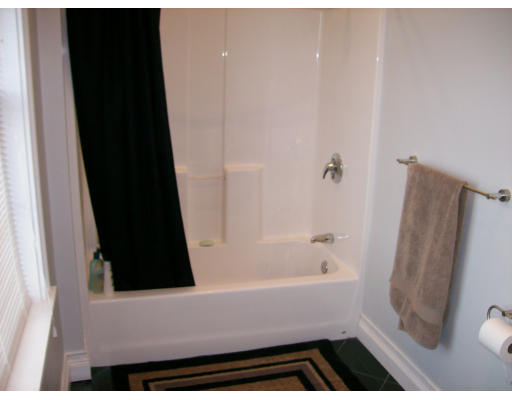 2914 Riverside Avenue Somerset, MA 02726 - Photo 17 of 22