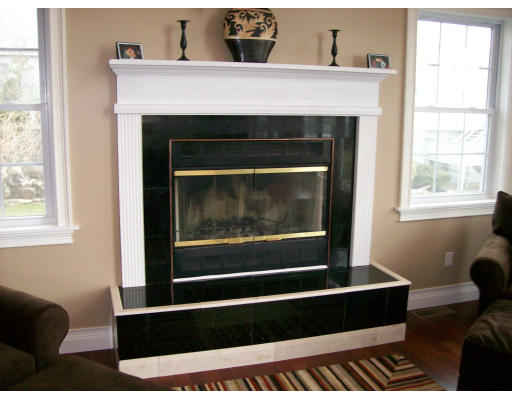 2914 Riverside Avenue Somerset, MA 02726 - Photo 9 of 22