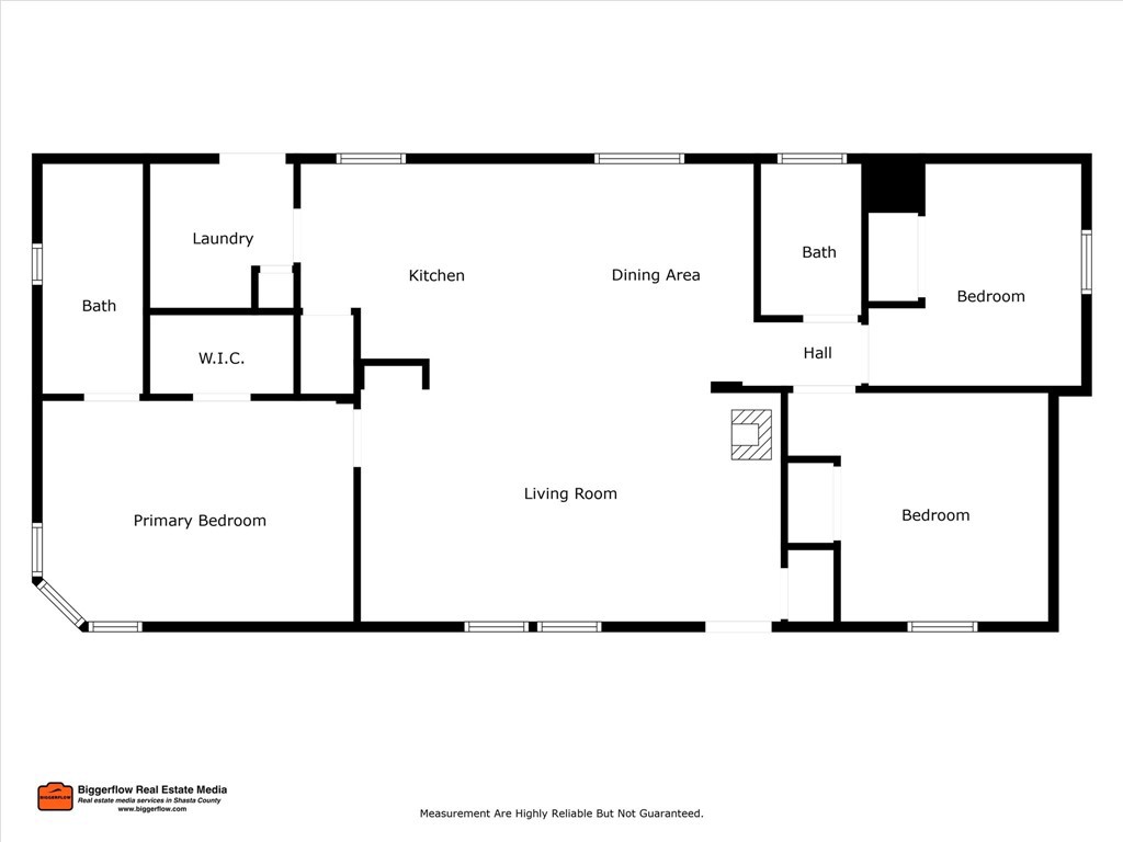 16080 Oakridge Road Corning, CA 96021 - Photo 39 of 39 a picture of a bathroom with a shower