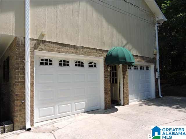 406 Oak Leaf Circle Birmingham, AL 35244 - Photo 10 of 23