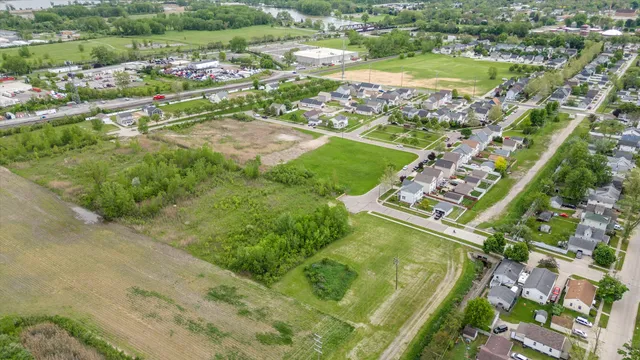 $180,000 | E East Lorain Street, Monroe, MI 48162