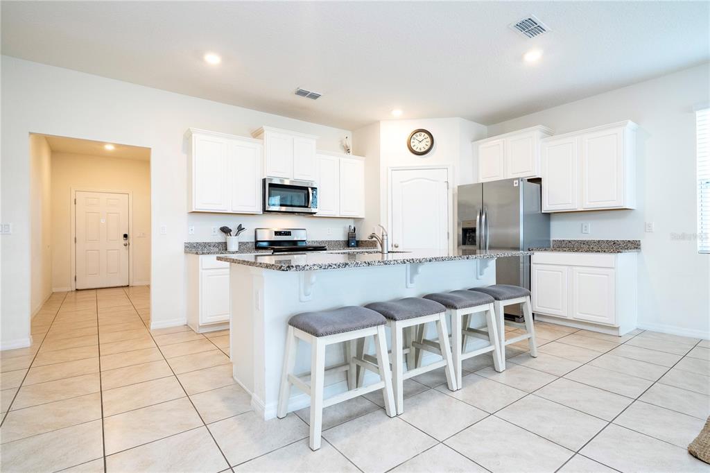 7560 Oakmoss Loop Davenport, FL 33837 - Photo 11 of 57