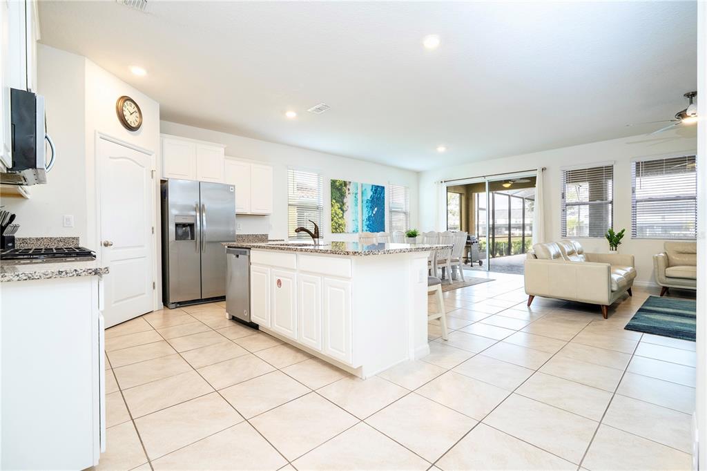 7560 Oakmoss Loop Davenport, FL 33837 - Photo 3 of 57