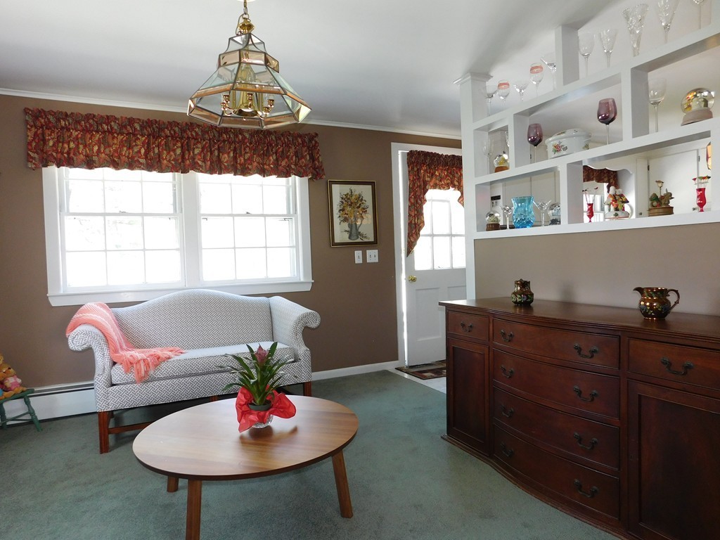 14 Eastview Road Hopkinton, MA 01748 - Photo 10 of 30 Gallery Image 10
