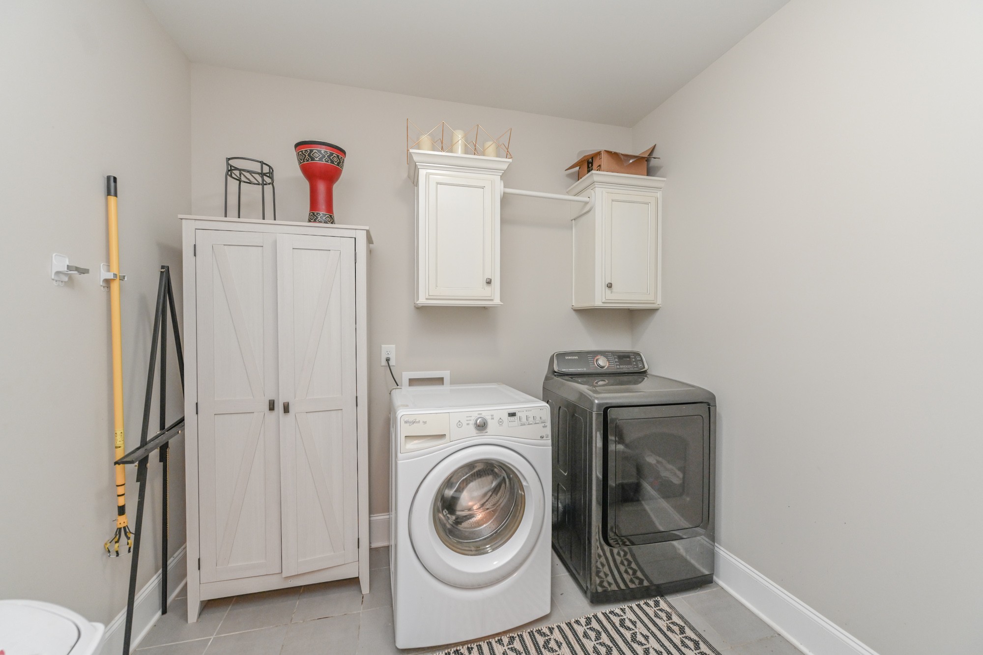 1431 Center Point Road Hendersonville, TN 37075 - Photo 12 of 20 a utility room with dryer and washer