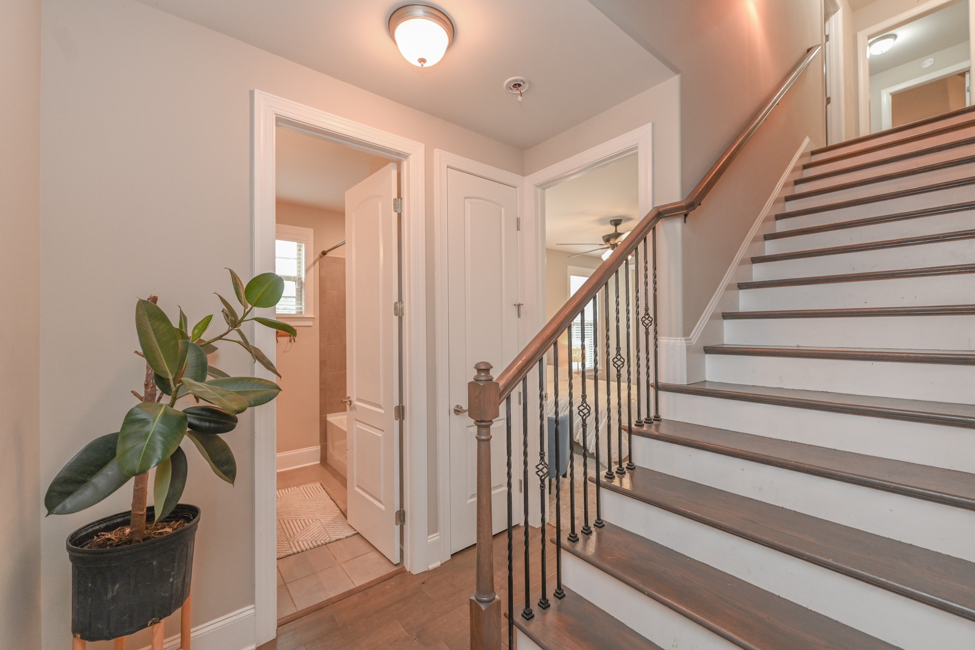1431 Center Point Road Hendersonville, TN 37075 - Photo 13 of 20 a view of entryway and hall with wooden floor